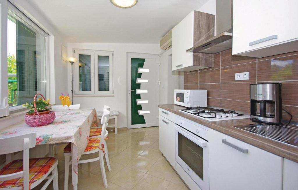 Holiday Home Zezevica - Heated Pool Šestanovac 外观 照片