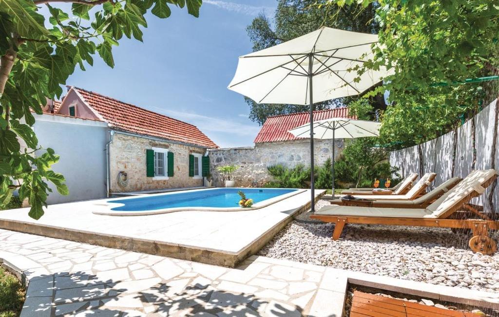 Holiday Home Zezevica - Heated Pool Šestanovac 外观 照片